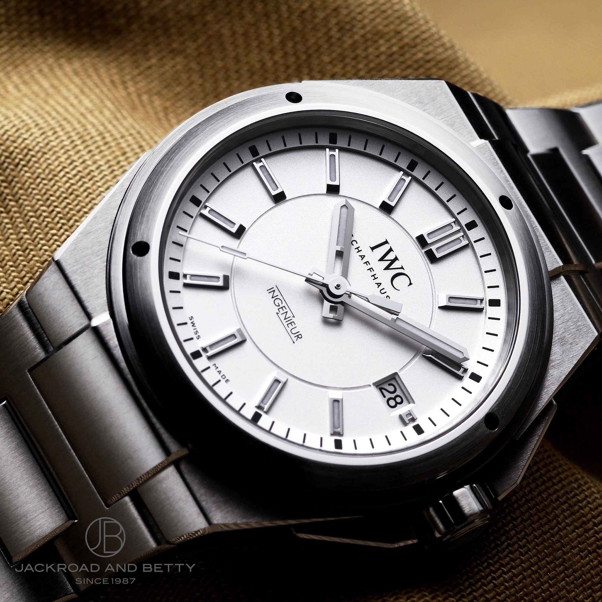 IWC CWjA I[g}eBbN IW323904 C[Wʐ^
