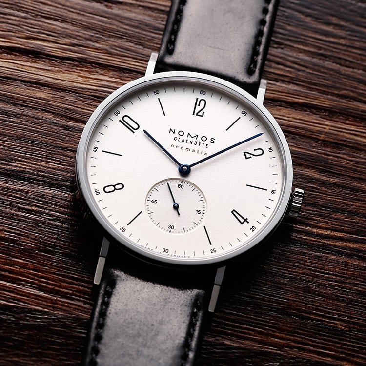 ノモス NOMOS 中古