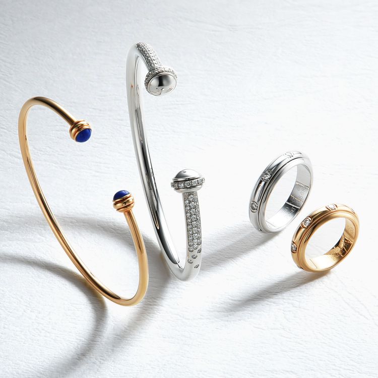 ピアジェ PIAGET