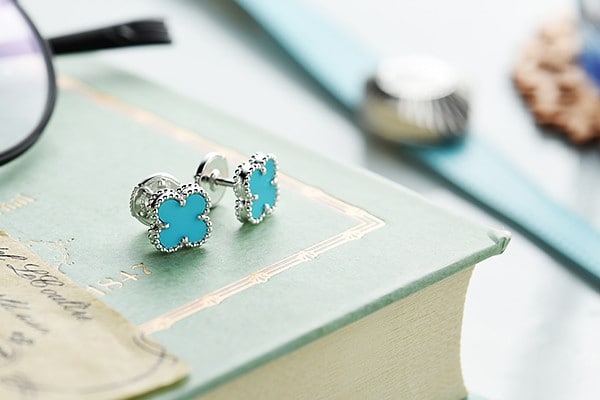 ヴァンクリーフ&アーペル ピアス・イヤリング